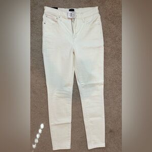 LAST CHANCE NWT JCrew 10” High Rise Skinny Jeans